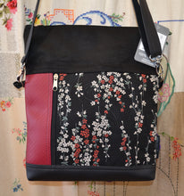 Load image into Gallery viewer, Inge Bag in Japanese floral