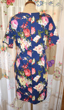 Load image into Gallery viewer, Berserk Navy bouquet stretch tunic dress