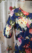 Load image into Gallery viewer, Berserk Navy bouquet stretch tunic dress