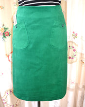 Load image into Gallery viewer, Berserk  Emerald Green corduroy pocket skirt with lining